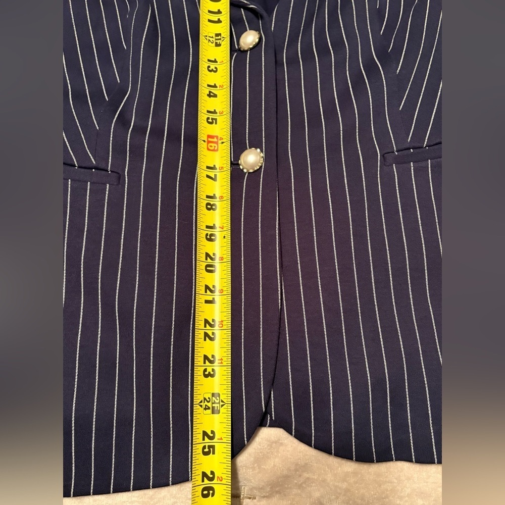 NWT Chico's Navy and White Striped Blazer Women’s XLP Ruffled Cuff Pearl Buttons - Picture 8 of 10